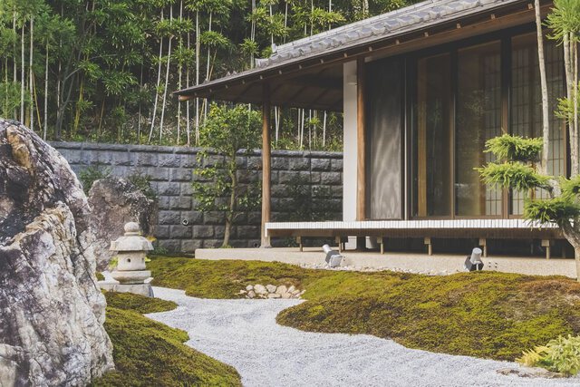 Style we talked about for the side path (inspiration photo)